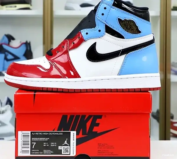 1 AIR OG JORDAN 'FEARLESS' RETRO HIGH 0520